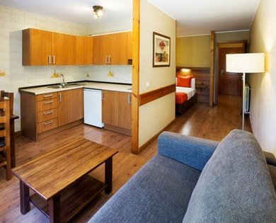 APARTHOTEL TRIPLE APARTHOTEL TRIPLE